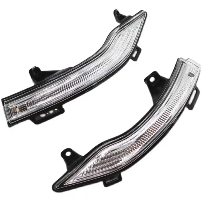 SAIC MAXUS G50 Reversing Mirror Turn Signal Light