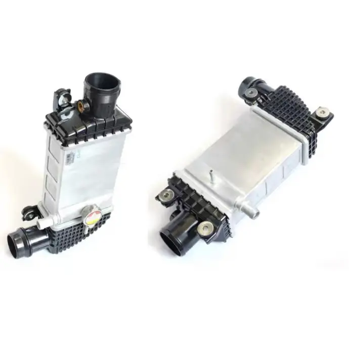 SAIC Maxus T70 Water-Air Cooler Assembly 